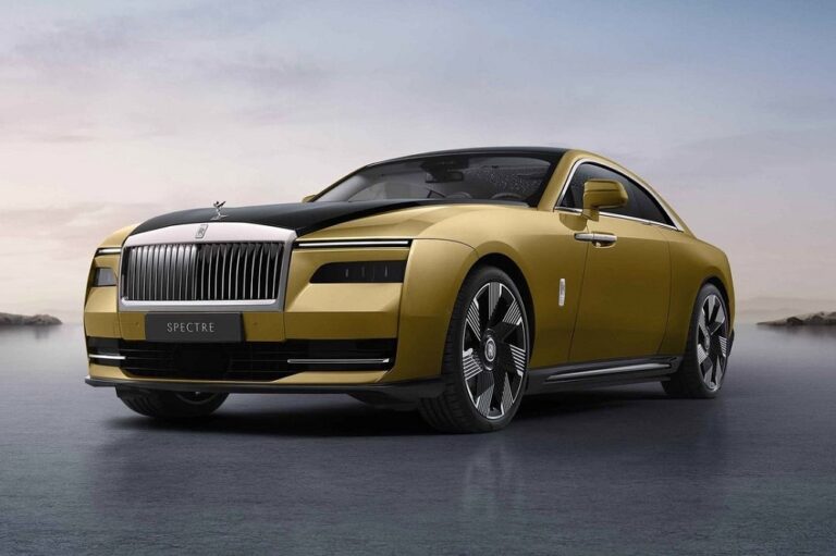 Rolls-Royce Spectre: First Luxury Electric Car